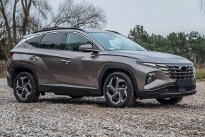 HYUNDAI TUCSON IV NX4 2020+ SPOILER PRZEDNIEGO ZDERZAKA 86577N7010
