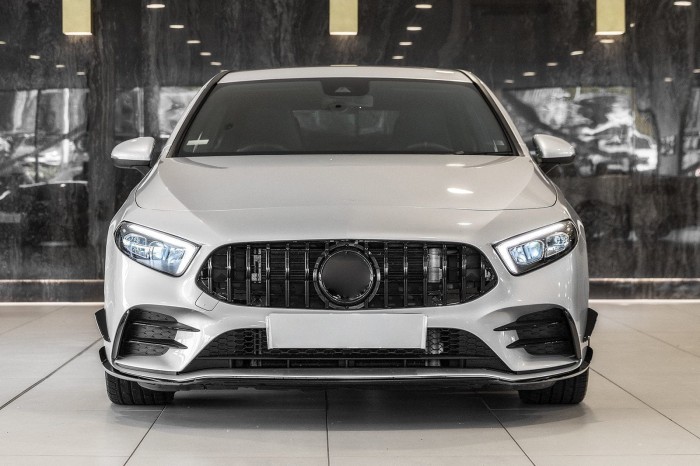 MERCEDES A-CLASS W177 2018+ CHROMOWANA LISTWA PRZEDNIEGO ZDERZAKA ŚRODKOWA A1778854202