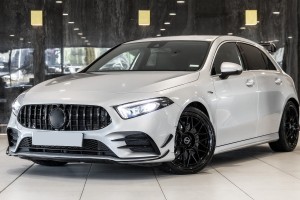 MERCEDES A-CLASS W177 2018+ CHROMOWANA LISTWA PRZEDNIEGO ZDERZAKA ŚRODKOWA A1778854202