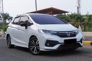 HONDA JAZZ V SPORT PRO / RS 2020+ CHLAPACZE