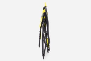 SKŁADANY LEŻAK Z PODNÓŻKIEM I ZAGŁÓWKIEM ŻÓŁTY