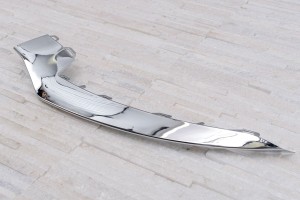 MERCEDES E-CLASS C207 COUPE 2014-2017 PO FACELIFTINGU CHROMOWANA LISTWA PRZEDNIEGO ZDERZAKA LEWA A2078850774