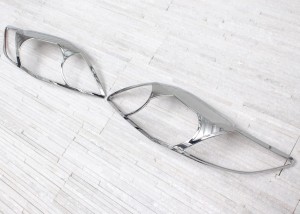 TOYOTA COROLLA 2007-2010 WYPRZEDAŻ NAKŁADKI NA LAMPY PRZEDNIE