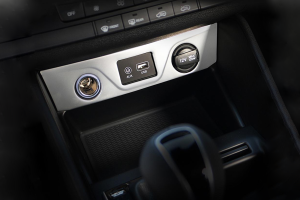 HYUNDAI TUCSON 2015+ DEKORACYJNA OBRAMÓWKA KONSOLI ŚRODKOWEJ