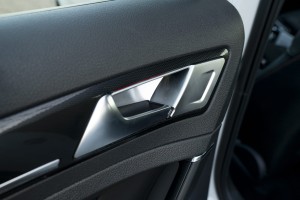 VOLKSWAGEN GOLF 7 VII 5G 2012-2020 NAKŁADKI NA KLAMKI WEWNĘTRZNE