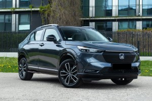 HONDA HR-V III RV 2021+ STOPNIE BOCZNE PROGI SAMOCHODOWE