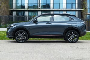 HONDA HR-V III RV 2021+ STOPNIE BOCZNE PROGI SAMOCHODOWE