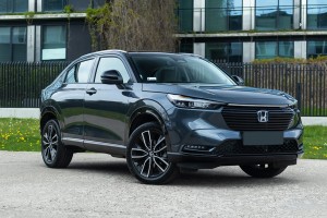 HONDA HR-V III RV 2021+  RELINGI DACHOWE SREBRNE