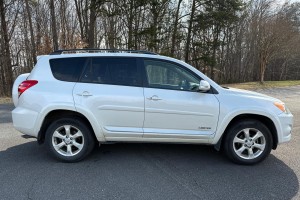 TOYOTA RAV4 III XA30 2005-2012 WERSJA USA DEKORACYJNE LISTWY DRZWI