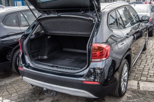 BMW X1 E84 2009-2015 PÓŁKA BAGAŻNIKA