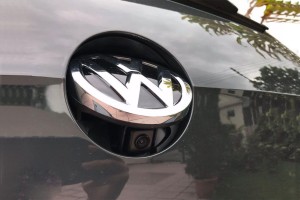 VW GOLF 6 VI 5K 2008-2013 KAMERA COFANIA W KLAMKĘ KLAPY TYLNEJ FULL HD DYNAMICZNE LINIE ZNACZEK 5G0827469F 