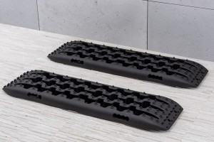 JEEP WRANGLER TRAPY PIASKOWE BŁOTNE NAJAZD ANTYPOŚLIZGOWY OFF-ROAD KOMPLET 2 SZTUK