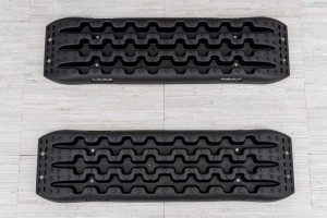 JEEP WRANGLER TRAPY PIASKOWE BŁOTNE NAJAZD ANTYPOŚLIZGOWY OFF-ROAD KOMPLET 2 SZTUK