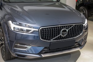 VOLVO XC60 II 2017+ INSCRIPTION DOKŁADKI ZDERZAKÓW ABS