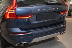 VOLVO XC60 II 2017+ INSCRIPTION DOKŁADKI ZDERZAKÓW ABS