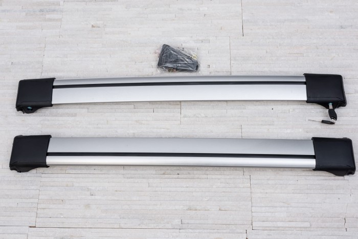 FORD FOCUS MK2 II 2004-2011 BELKI POPRZECZNE PŁASKIE DO RELINGÓW