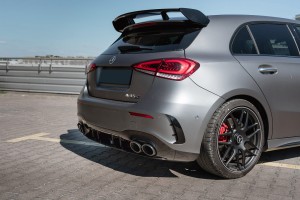 MERCEDES A-CLASS W177 2018-2023 HATCHBACK PRZED FACELIFTINGIEM DYFUZOR TYLNY ZESTAW STYLIZUJĄCY NA AMG A45