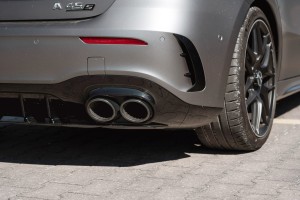 MERCEDES A-CLASS W177 2018-2023 HATCHBACK PRZED FACELIFTINGIEM DYFUZOR TYLNY ZESTAW STYLIZUJĄCY NA AMG A45