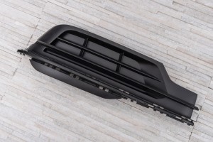 VOLKSWAGEN ARTEON 2017-2020 PRZED FACELIFTINGIEM KRATKA ZDERZAKA PRZEDNIEGO PRAWA 3G8853666