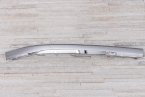 VOLKSWAGEN TOUAREG II 7P 2014-2018 PO FACELIFTINGU CHROMOWANA LISTWA PRZEDNIEGO ZDERZAKA PRAWA 7P68532533ZZ