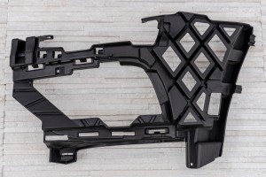 VOLKSWAGEN TIGUAN II R-LINE 2016+ ŚLIZG MOCOWANIE PRZEDNIEGO ZDERZAKA LEWE 5NA807723A