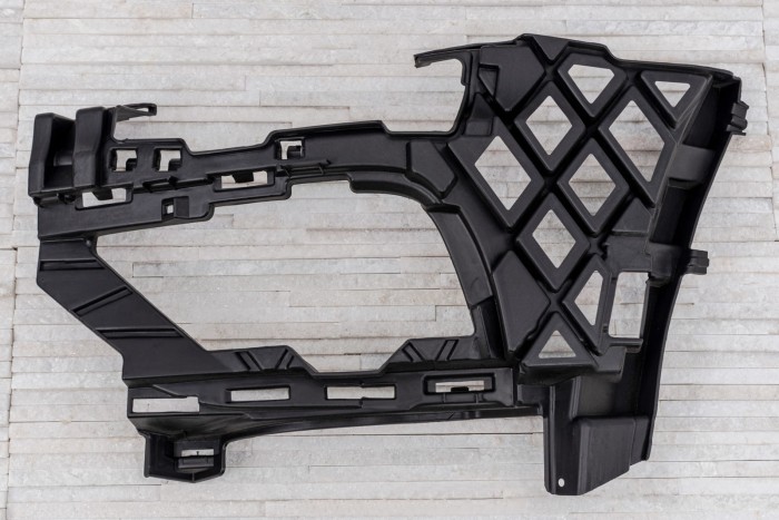 VOLKSWAGEN TIGUAN II R-LINE 2016+ ŚLIZG MOCOWANIE PRZEDNIEGO ZDERZAKA LEWE 5NA807723A