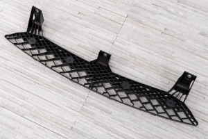 VOLKSWAGEN TOUAREG II 7P 2014-2018 PO FACELIFTINGU MOCOWANIE ATRAPY CHŁODNICY 7P6807192C