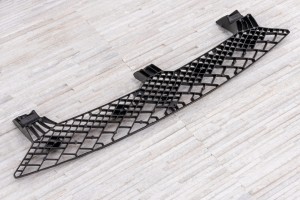 VOLKSWAGEN TOUAREG II 7P 2014-2018 PO FACELIFTINGU MOCOWANIE ATRAPY CHŁODNICY 7P6807192C