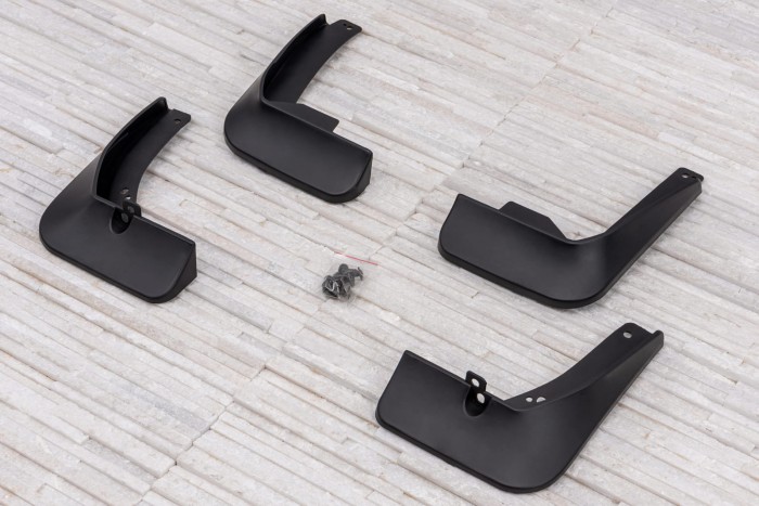 SKODA RAPID I 2017-2019 PO FACELIFTINGU CHLAPACZE