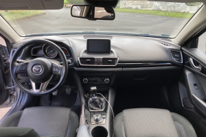 MAZDA 3 2014+ OZDOBNA LISTWA KONSOLI NAWIGACJI