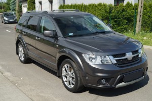 DODGE JOURNEY I 2010-2020 PO LIFTINGU ZDERZAK PRZEDNI GÓRNY BEZ SPRYSKIWACZY 5YB55TZZAB II GATUNEK