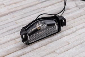 MAZDA 2 II DE 2007-2014 LAMPA TYLNEJ TABLICY REJESTRACYJNEJ BBM451274B