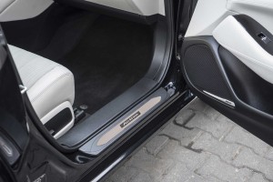 MAZDA 6 III 2018+ PO DRUGIM LIFTINGU LISTWY PROGOWE LED