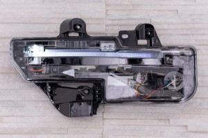 MAZDA CX-30 DM 2019+ LAMPA PRZECIWMGIELNA LED PRZEDNIA PRAWA DFR551060