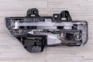 MAZDA CX-30 DM 2019+ LAMPA PRZECIWMGIELNA LED PRZEDNIA PRAWA DFR551060