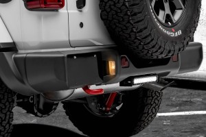 JEEP WRANGLER JL LAMPKA TYLNEJ TABLICY REJESTRACYJNEJ DO ZDERZAKA RUBICON