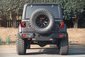 JEEP WRANGLER JL 2018+ LAMPY TYLNE LED CZARNE DYMIONE WERSJA EUROPEJSKA