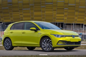 VOLKSWAGEN GOLF 8 VIII 5H 2020+ GRILL ATRAPA CHŁODNICY Z LED 5H0853653