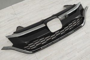 HONDA CR-V IV 2015-2018 PO LIFTINGU GRILL PRZEDNI ATRAPA CHŁODNICY 71121-T1W-A01