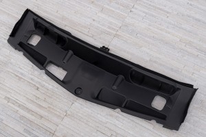 MERCEDES C-CLASS W204 2007-2014 OSŁONA GÓRNA PASA PRZEDNIEGO A2045000155