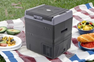 KOMPRESOROWA TURYSTYCZNA PRZENOŚNA LODÓWKO-ZAMRAŻARKA IK-23-33L 33L DO -18°C 12-24V WYŚWIETLACZ GRAFITOWA