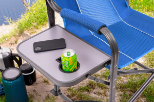 SKŁADANE KRZESŁO TURYSTYCZNE ZE STOLIKIEM NA NAPOJE NIEBIESKIE