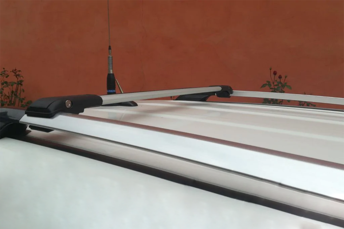 SKODA KAROQ 2017-2021 BELKI POPRZECZNE PŁASKIE DO RELINGÓW