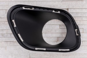 JEEP CHEROKEE V KL 2014-2018 PRZED FACELIFTINGIEM ZAŚLEPKA HALOGENU KRATKA ZDERZAKA LEWA 68203221AA