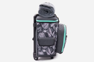 TURYSTYCZNA IZOLOWANA WALIZKA CHŁODZĄCA 25 L Z WYPOSAŻENIEM DLA 4 OS