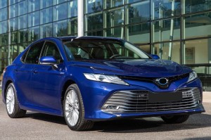 TOYOTA CAMRY VIII XV70 2018+ MASKA STALOWA 5330106330