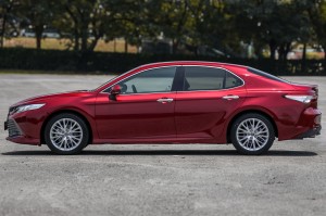 TOYOTA CAMRY VIII XV70 2018+ STALOWY BŁOTNIK PRZEDNI LEWY 5380206180
