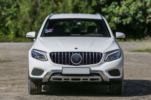 MERCEDES GLC X253 2015-2019 PRZED LIFTINGIEM GRILL GT SREBRNY Z KAMERĄ