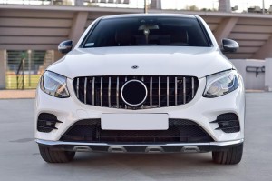MERCEDES GLC COUPE C253 2015-2019 PRZED LIFTINGIEM GRILL GT SREBRNY Z KAMERĄ