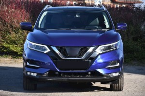 NISSAN QASHQAI II J11 2017-2021 PO LIFTINGU GRILL PRZEDNI ATRAPA CHŁODNICY 62310HV00A